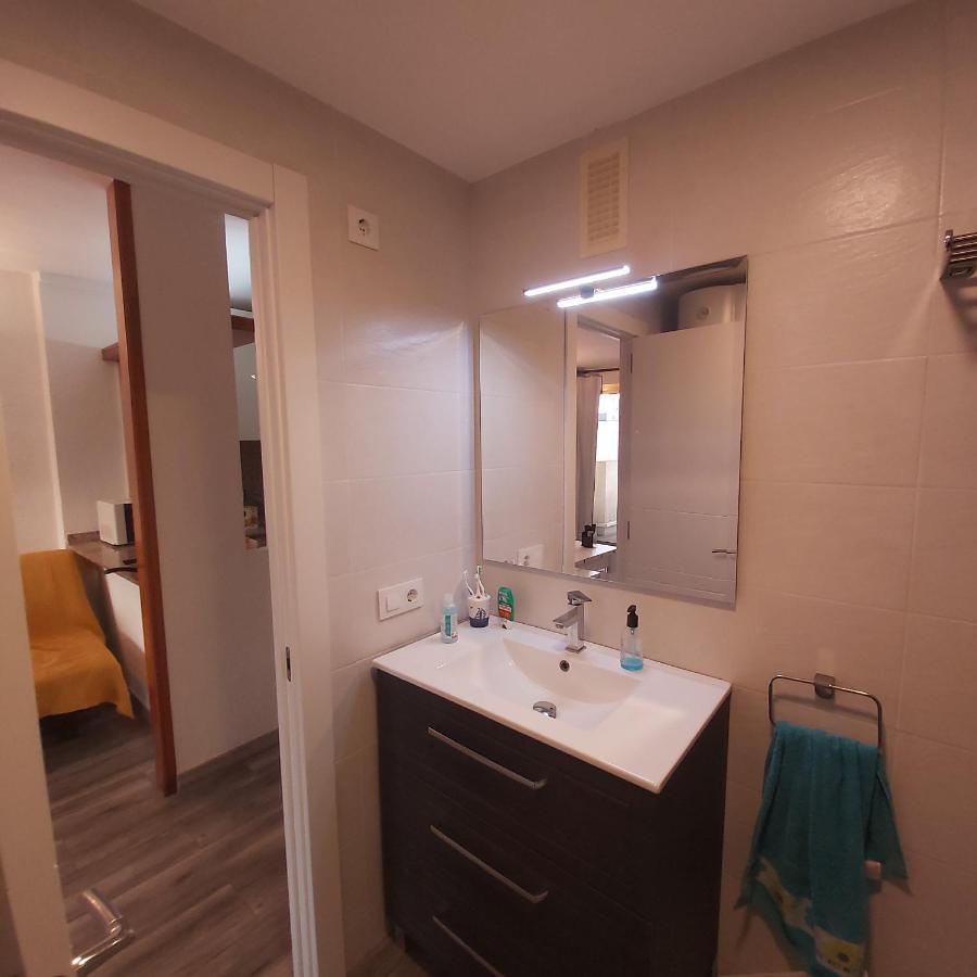 Apartamento En El Centro De ซาลอว์ ภายนอก รูปภาพ