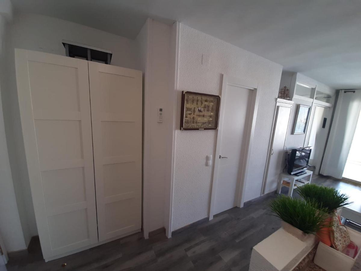 Apartamento En El Centro De ซาลอว์ ภายนอก รูปภาพ